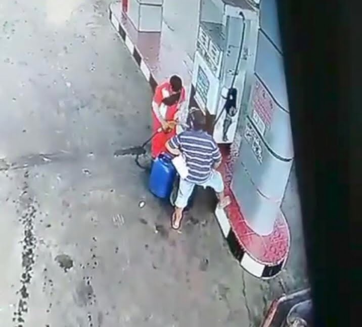 SPBU Kalappo Diduga Melayani Pembelian Solar Tanpa Ada QR Code