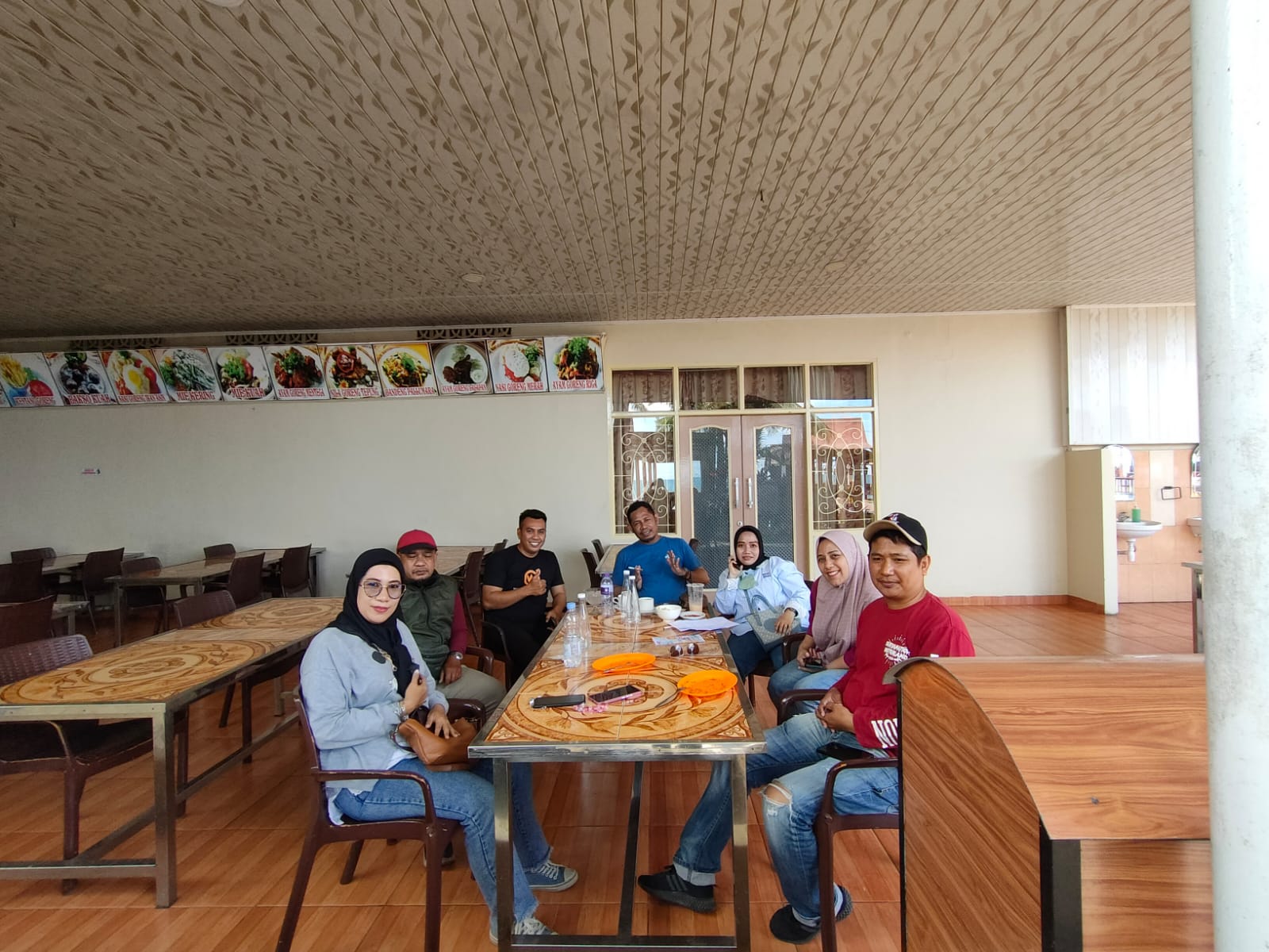 Siapkan Doorprize, Panitia Grub Jappa-Jappa Community Rakor di Wisata Pantai Galesong