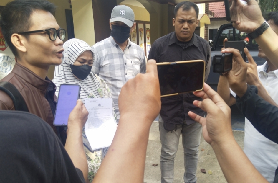 Tertipu Rp. 4,2 Milyar Casis Polri, Orang Tua Korban Melapor di Polda Sulsel