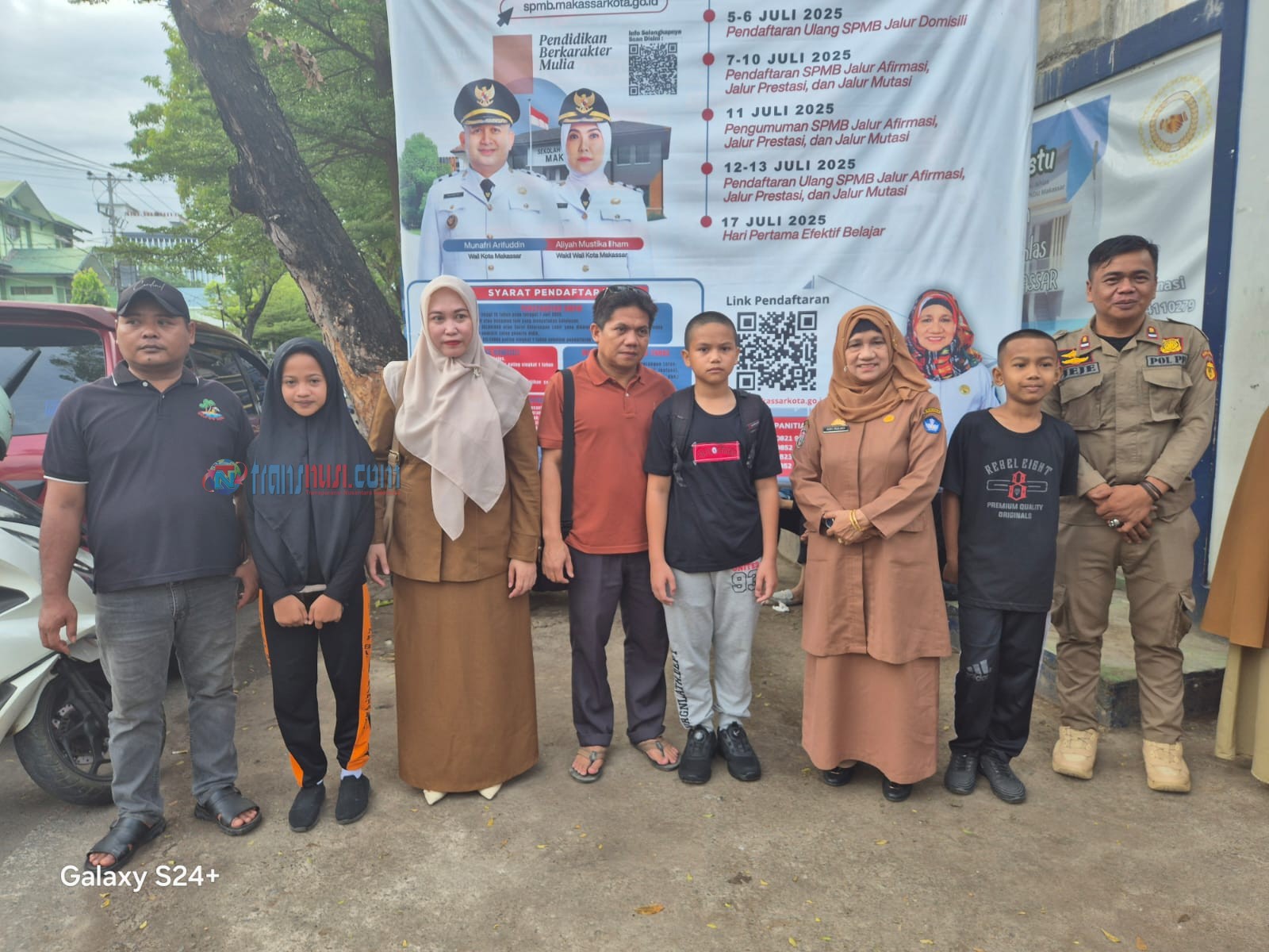 Isu Jual Baju Beredar, SMPN 2 Makassar Dukung Program Pemerintah Baju Gratis