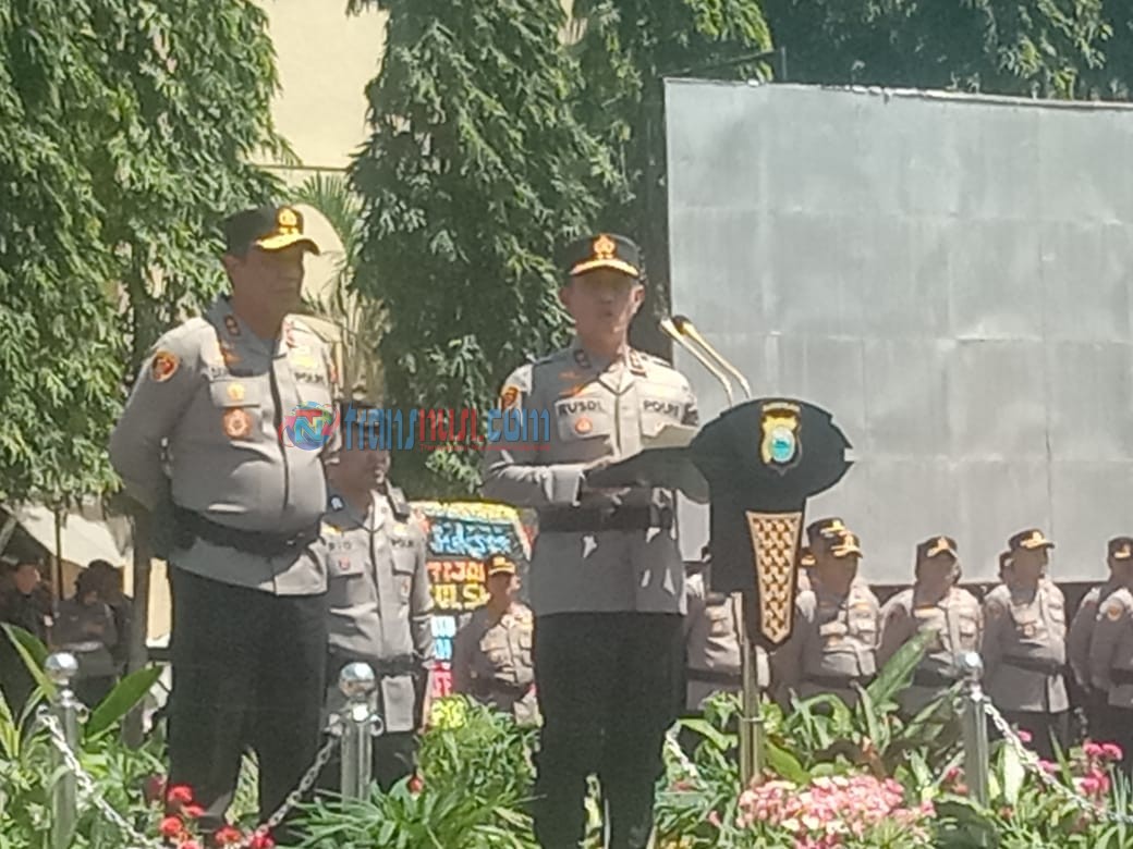 Penyambutan Kapolda Baru dan Pelepasan Irjen Pol. Drs. Rusdi Hartono di Mako Polda Sulsel