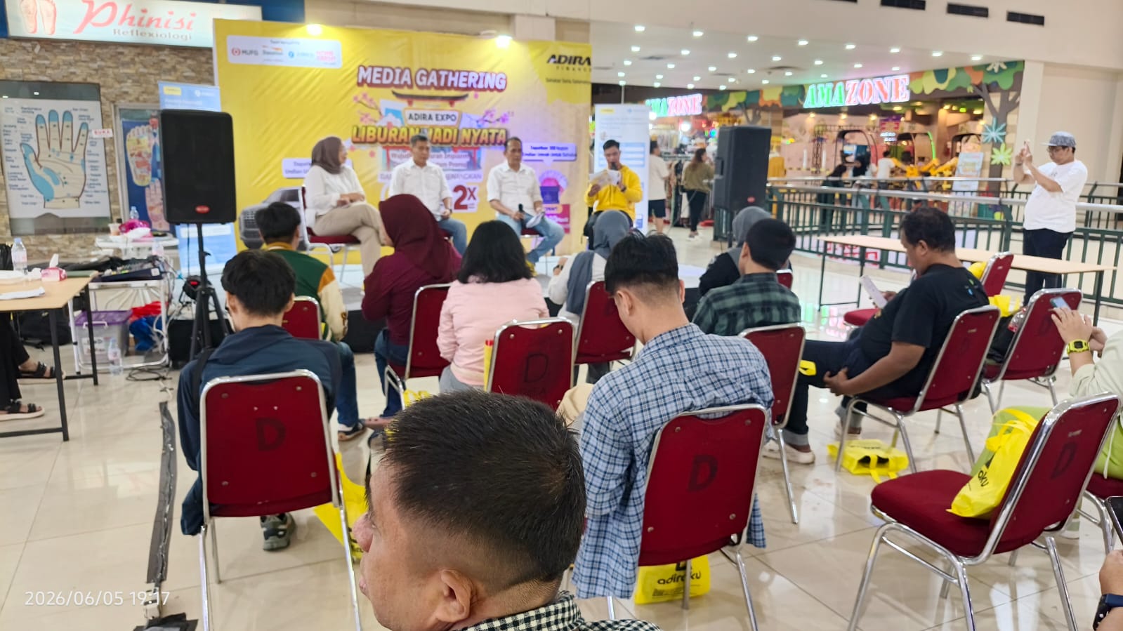 Promo Gila Adira Expo Takalar, Kredit Ringan Hingga Peluang Umrah Menanti Warga