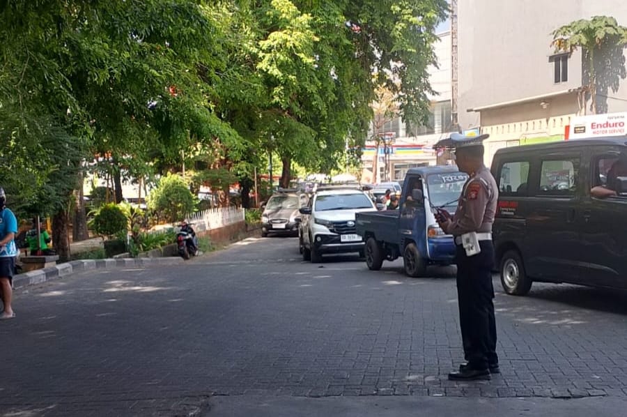 Antrean BBM Mengular, Lantas Polsek Bontoala Urai Kemacetan