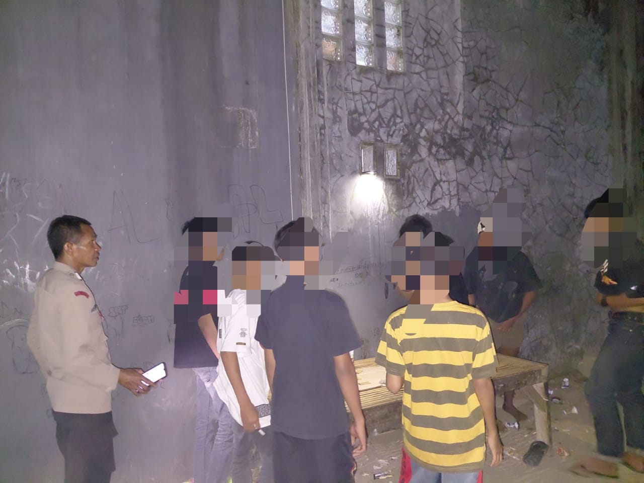 Barombong Memanas, 5 Pemuda Diamankan Polisi Bawa Busur