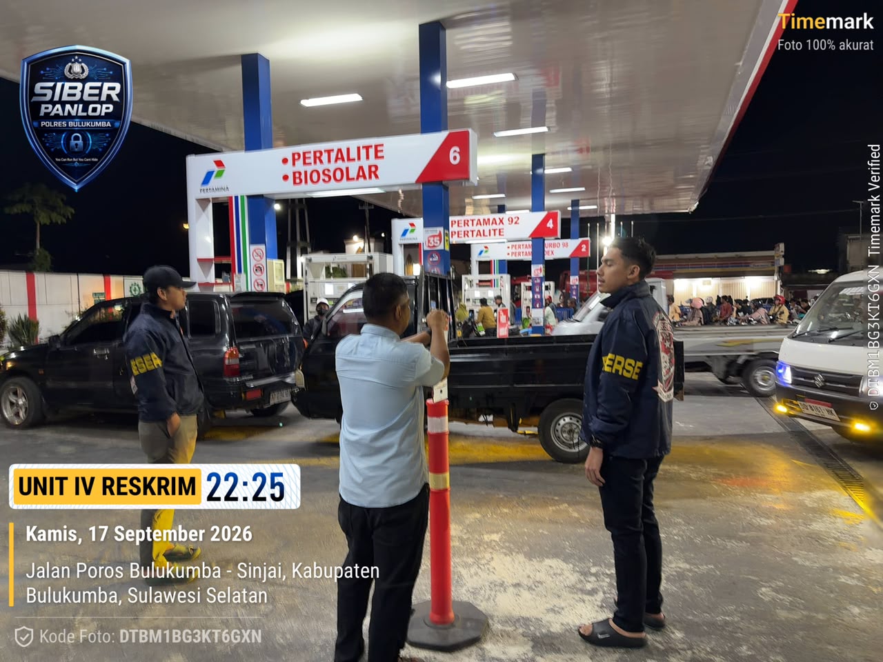 Polisi-Satpol PP Sisir SPBU Bulukumba, Penyaluran BBM Malam Hari Diawasi